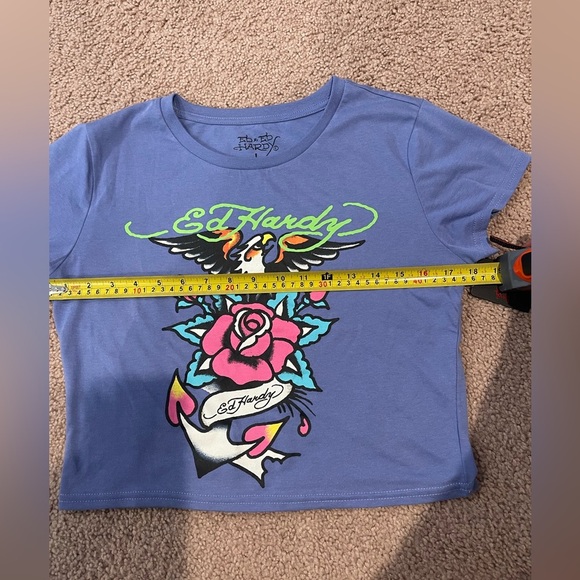 ED HARDY Pale Blue Graphic Print Crop Top Tee - Picture 8 of 9